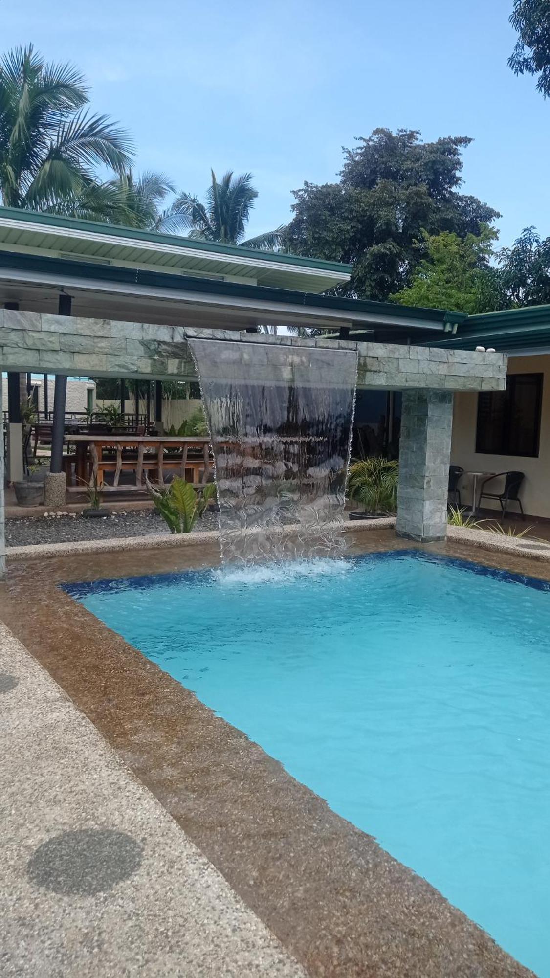 Midnite Inn Panglao Exterior foto
